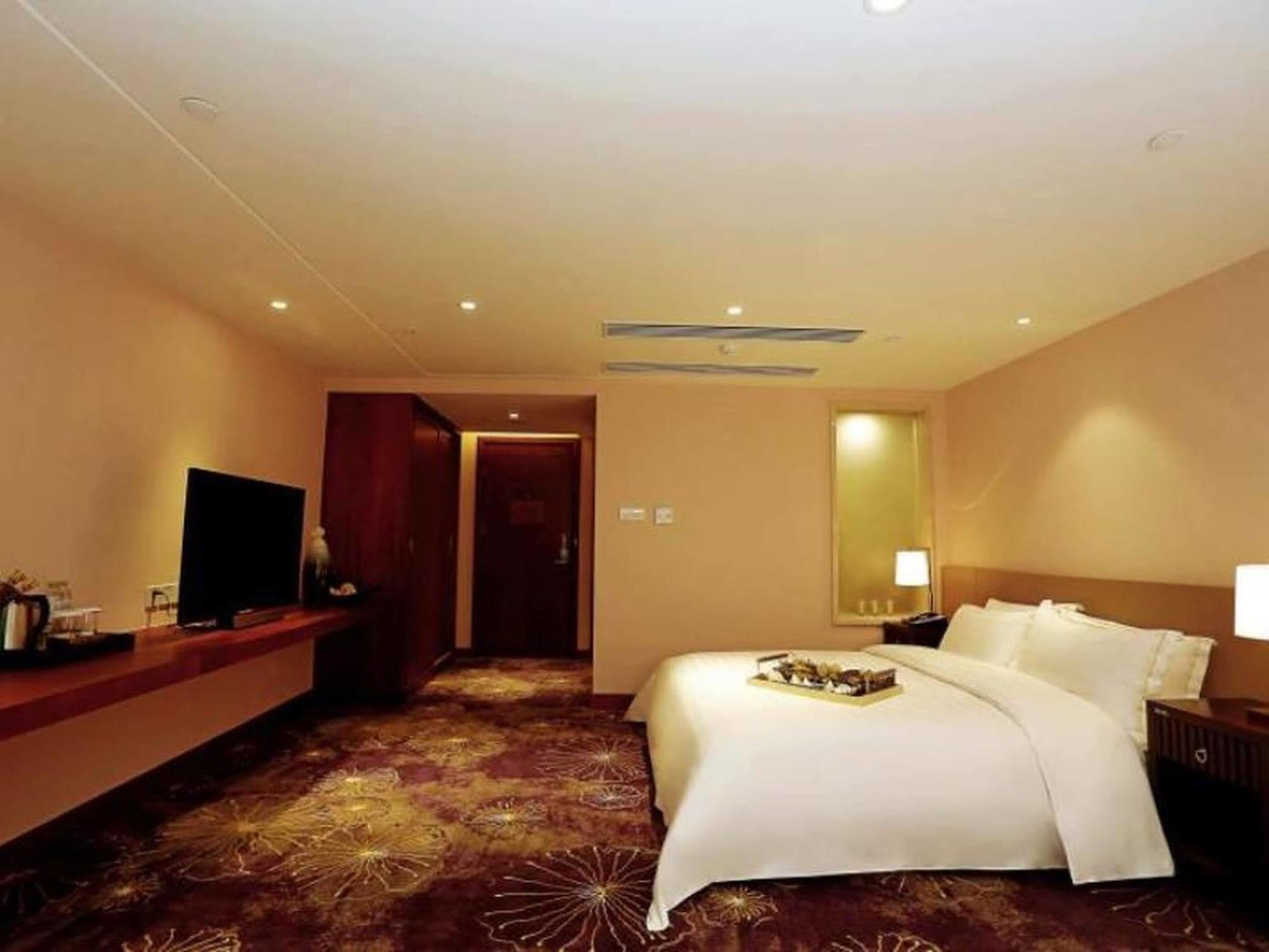 Qingdao Impression Hotel Exterior photo